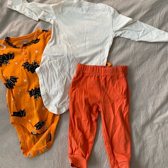 Halloween Bat and Pumpkin Set for Baby - Picture 4 of 4